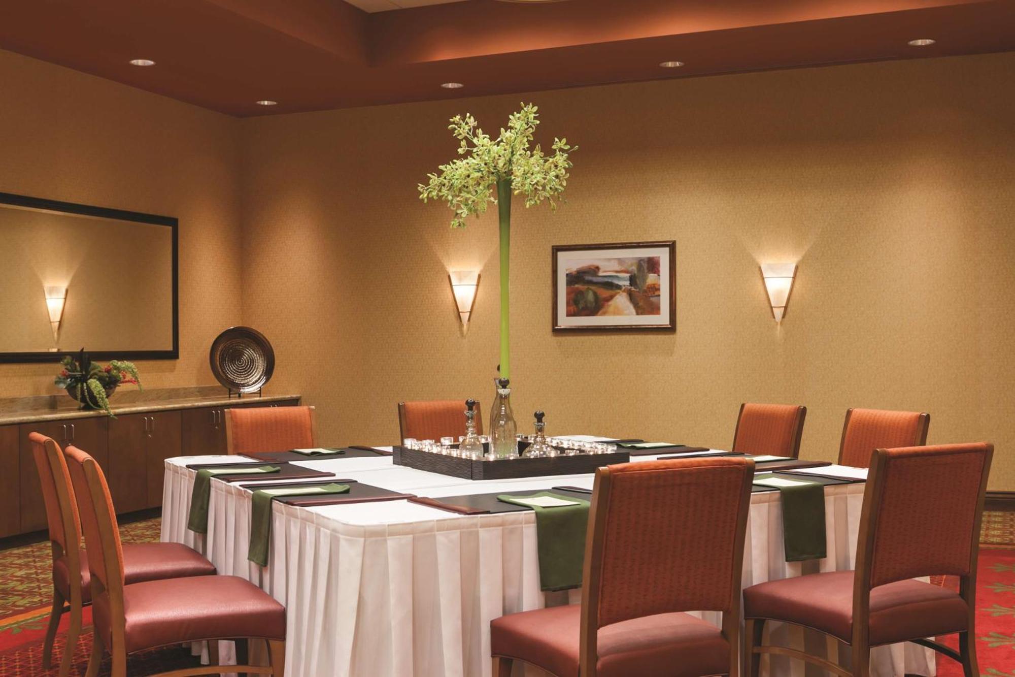 Embassy Suites Omaha- La Vista/ Hotel & Conference Center Bagian luar foto