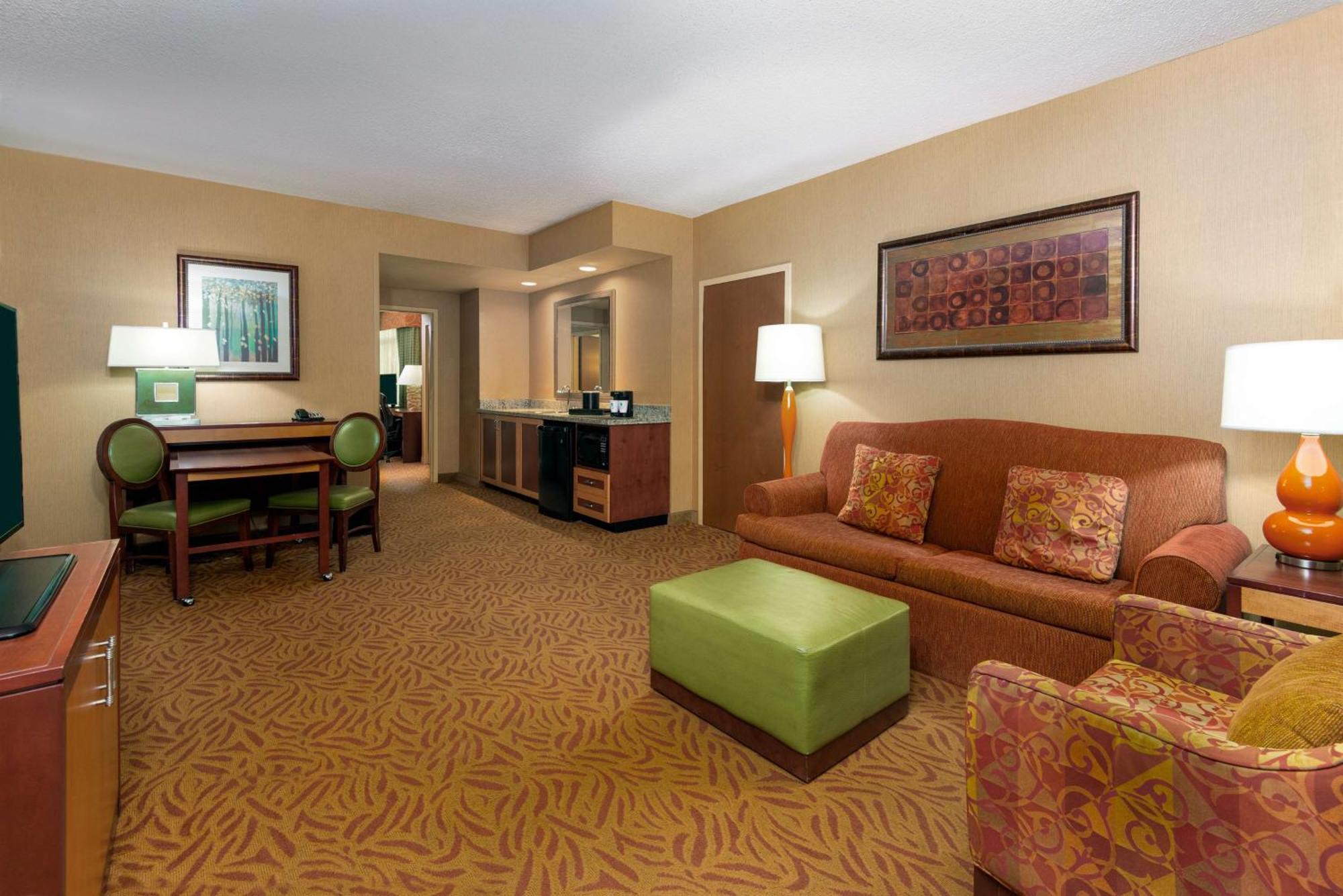 Embassy Suites Omaha- La Vista/ Hotel & Conference Center Bagian luar foto