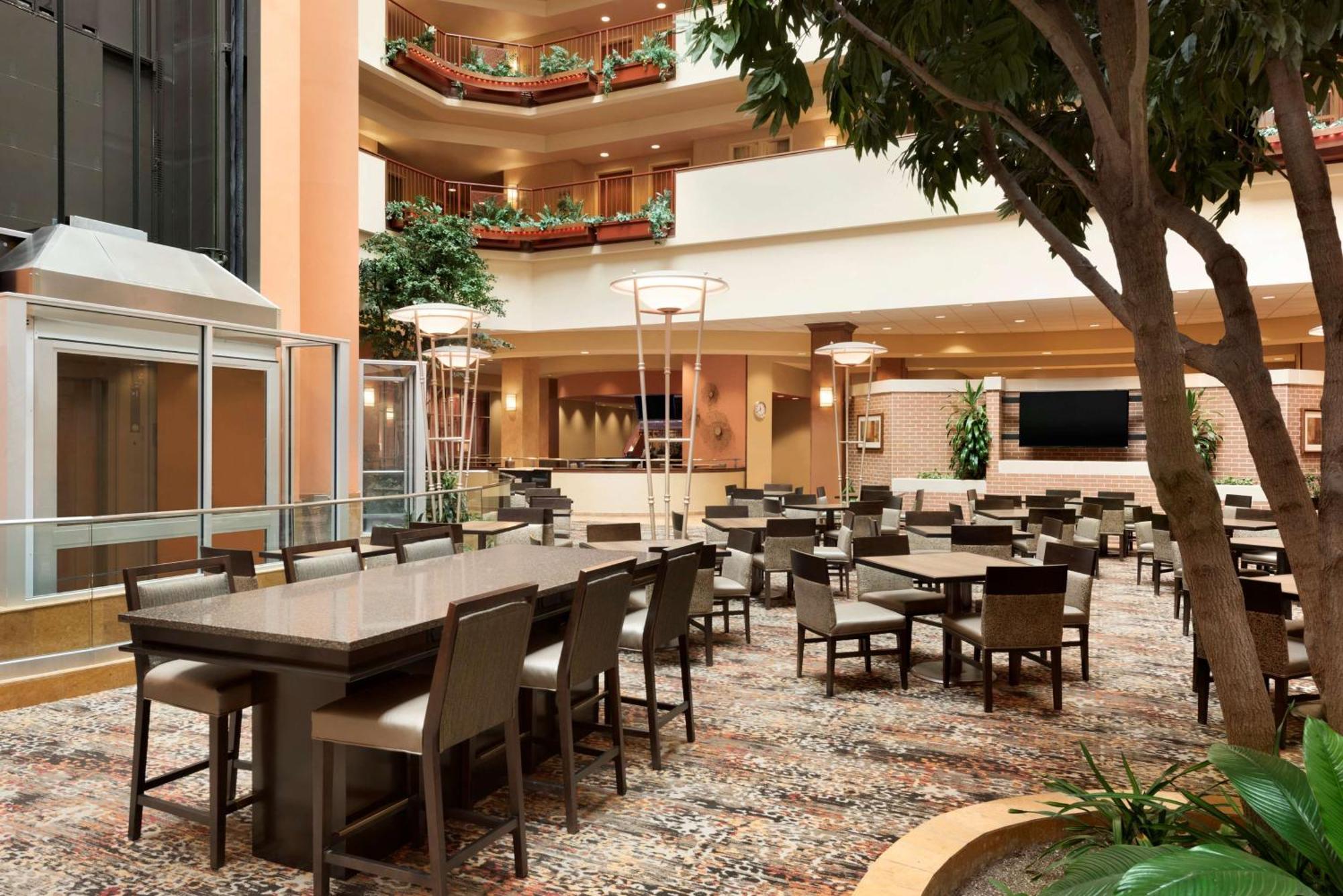Embassy Suites Omaha- La Vista/ Hotel & Conference Center Bagian luar foto