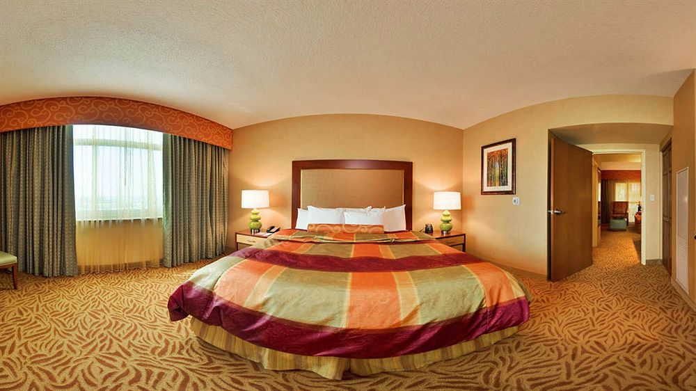Embassy Suites Omaha- La Vista/ Hotel & Conference Center Bagian luar foto